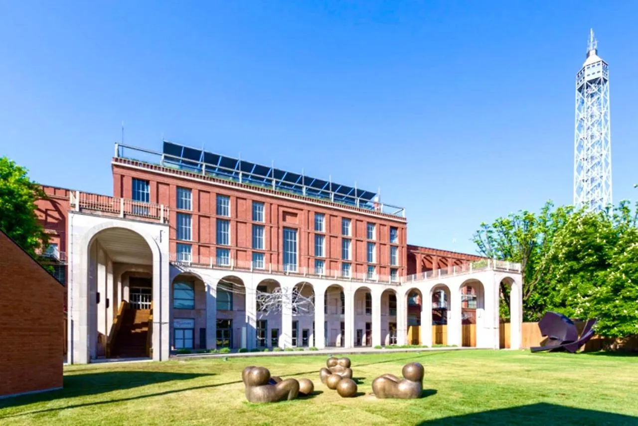 Guest house Design Ampio E Luminoso Hotel Milan Italy