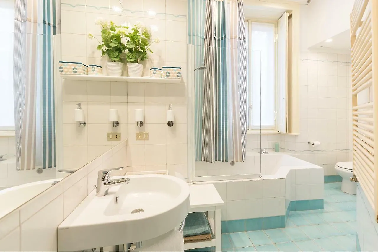 Design Ampio E Luminoso Hotel Milan Guest house