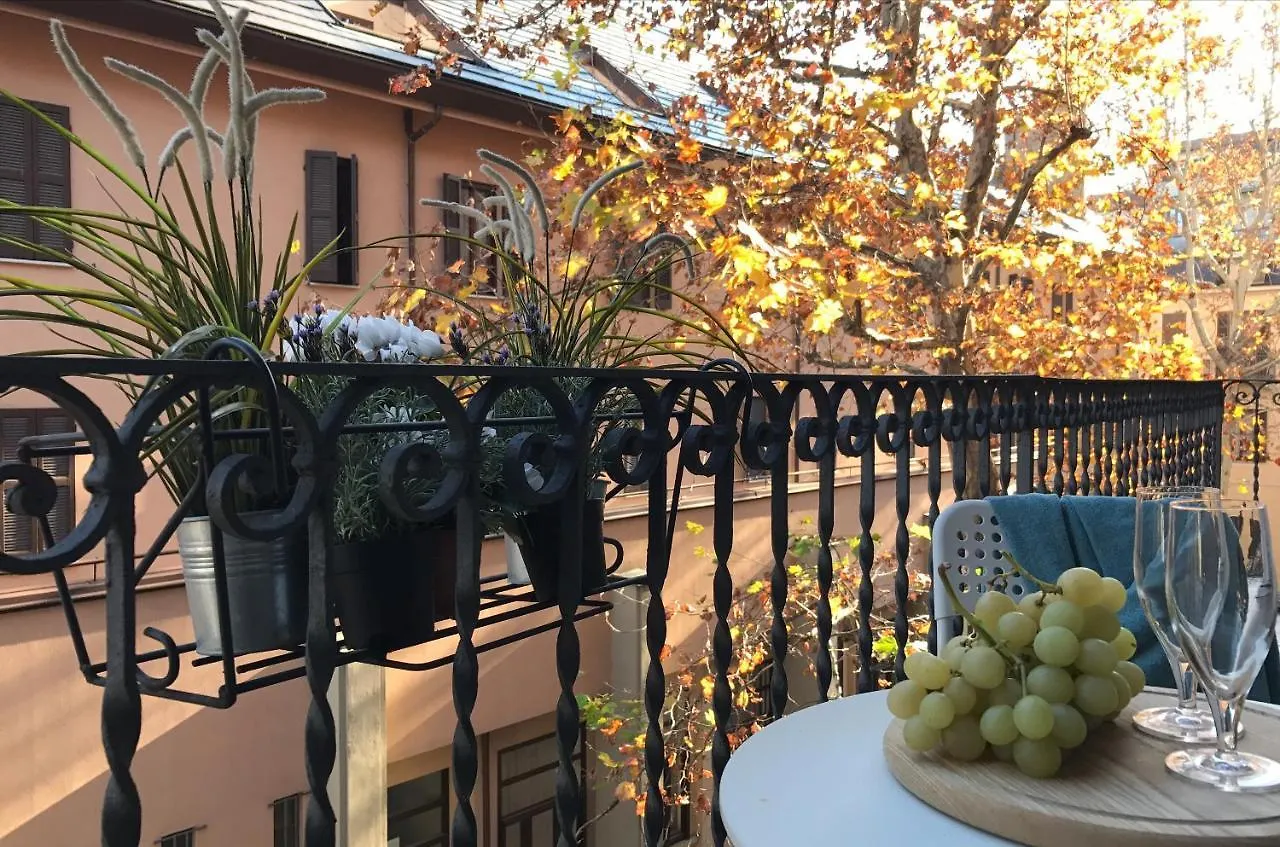 Design Ampio E Luminoso Hotel Milan Guest house